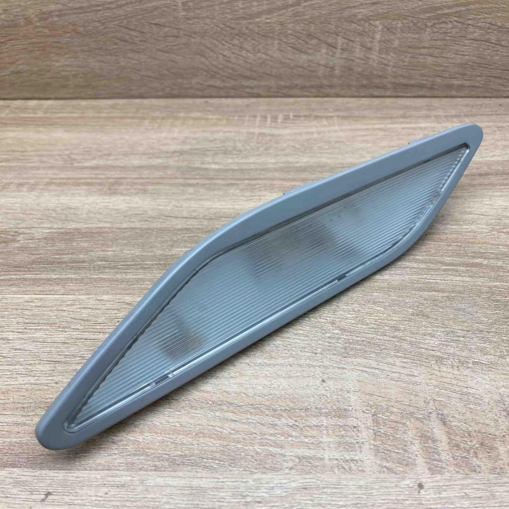 8363607 Left Side  Rear seat light BMW 5 E39