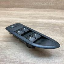 26515   Electric window control switch Renault Laguna II