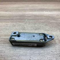 MR309224 0285002002  Airbag deployment crash/impact sensor Mitsubishi Carisma