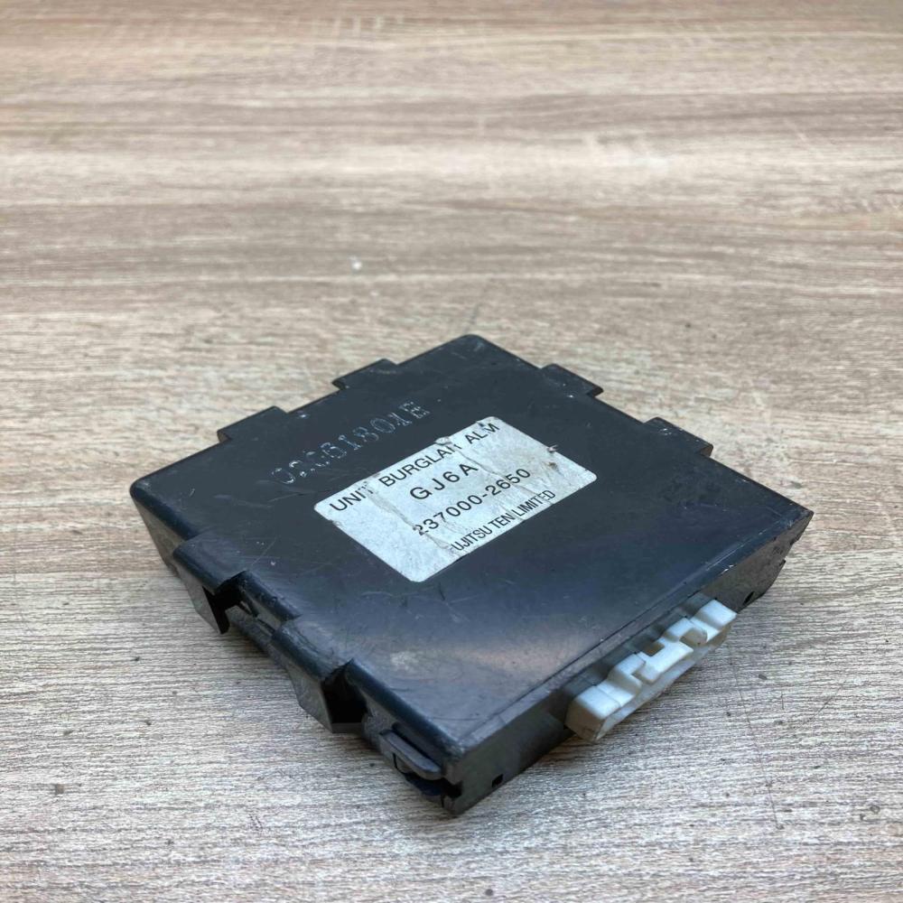 237000 2650 GJ6A  Alarm control unit/module Mazda 6