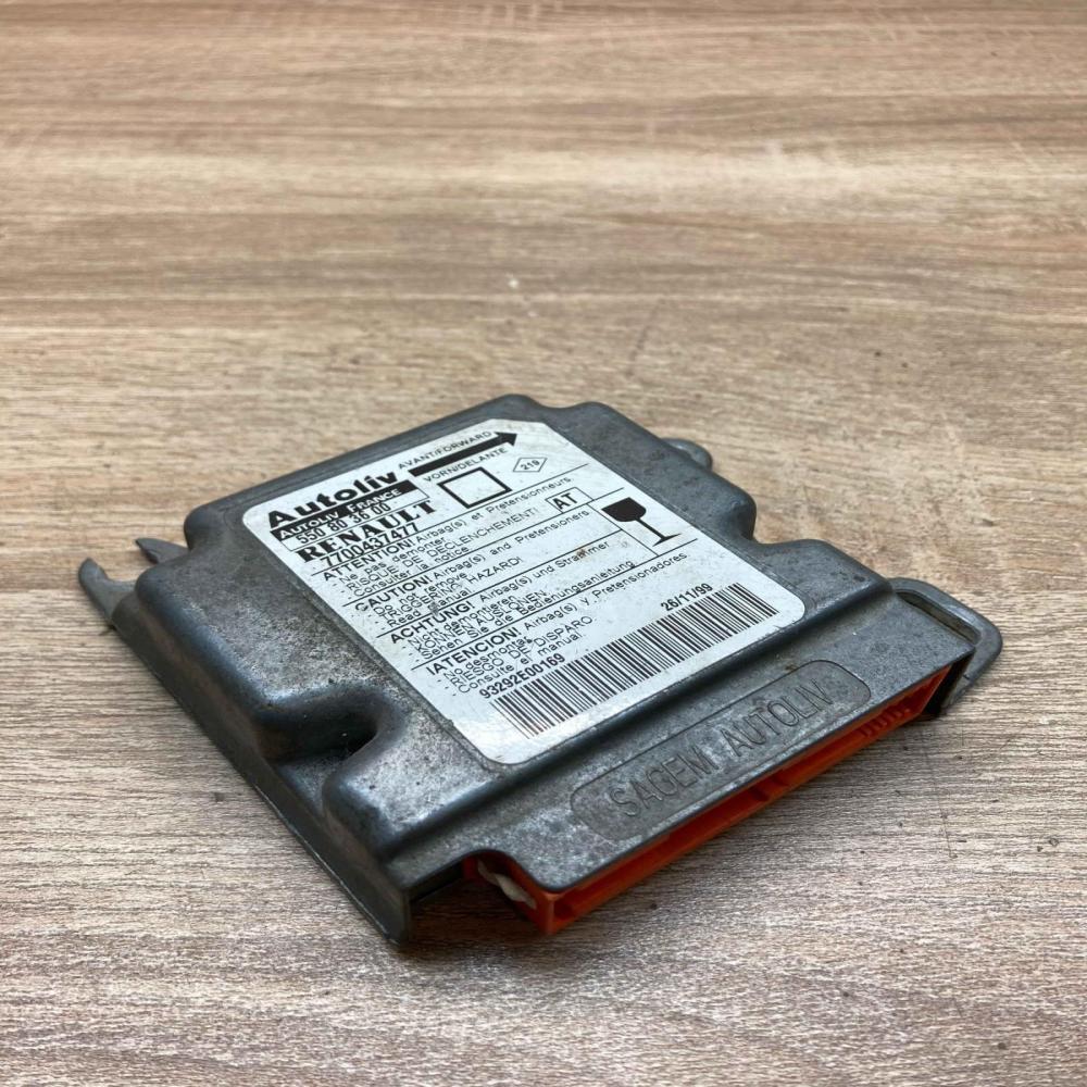 550803600 7700437477  Airbag control unit/module Renault Megane II