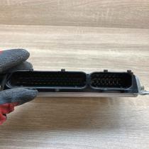 8D0907557S 0261204182  Engine control unit/module ECU Audi A4 S4 B5 8D