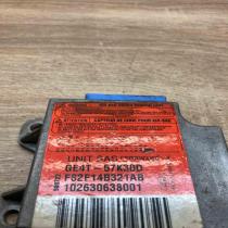 GE4T 57K30D   Airbag control unit/module Mazda 626