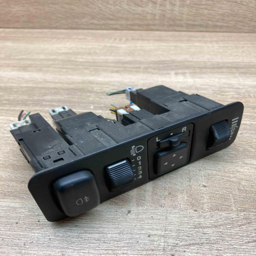 MR740608 10480478410  Wing mirror switch Mitsubishi Space Star