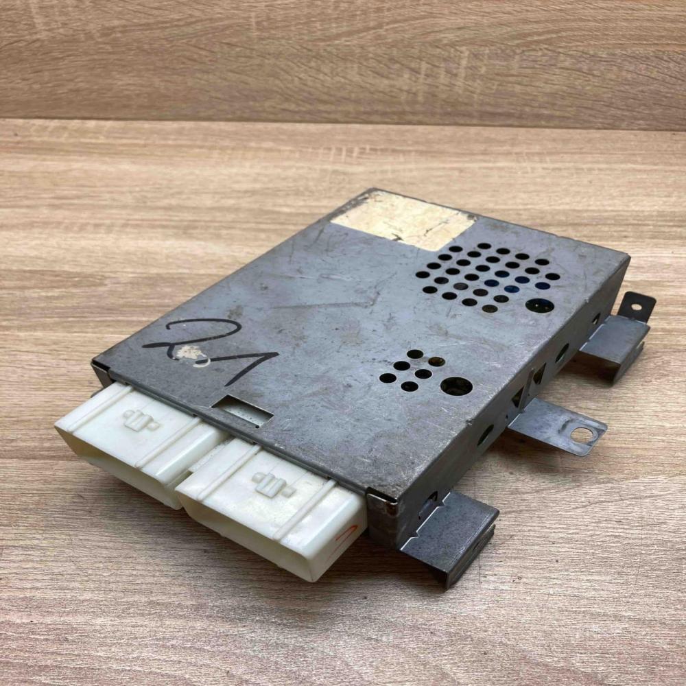 P04686498AC   Engine control unit/module ECU Chrysler Voyager