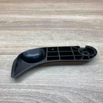 8226621   Engine bonnet (hood) release handle BMW 5 E39
