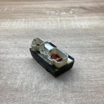 1398845 899962000  Coolant fan relay Volvo 850