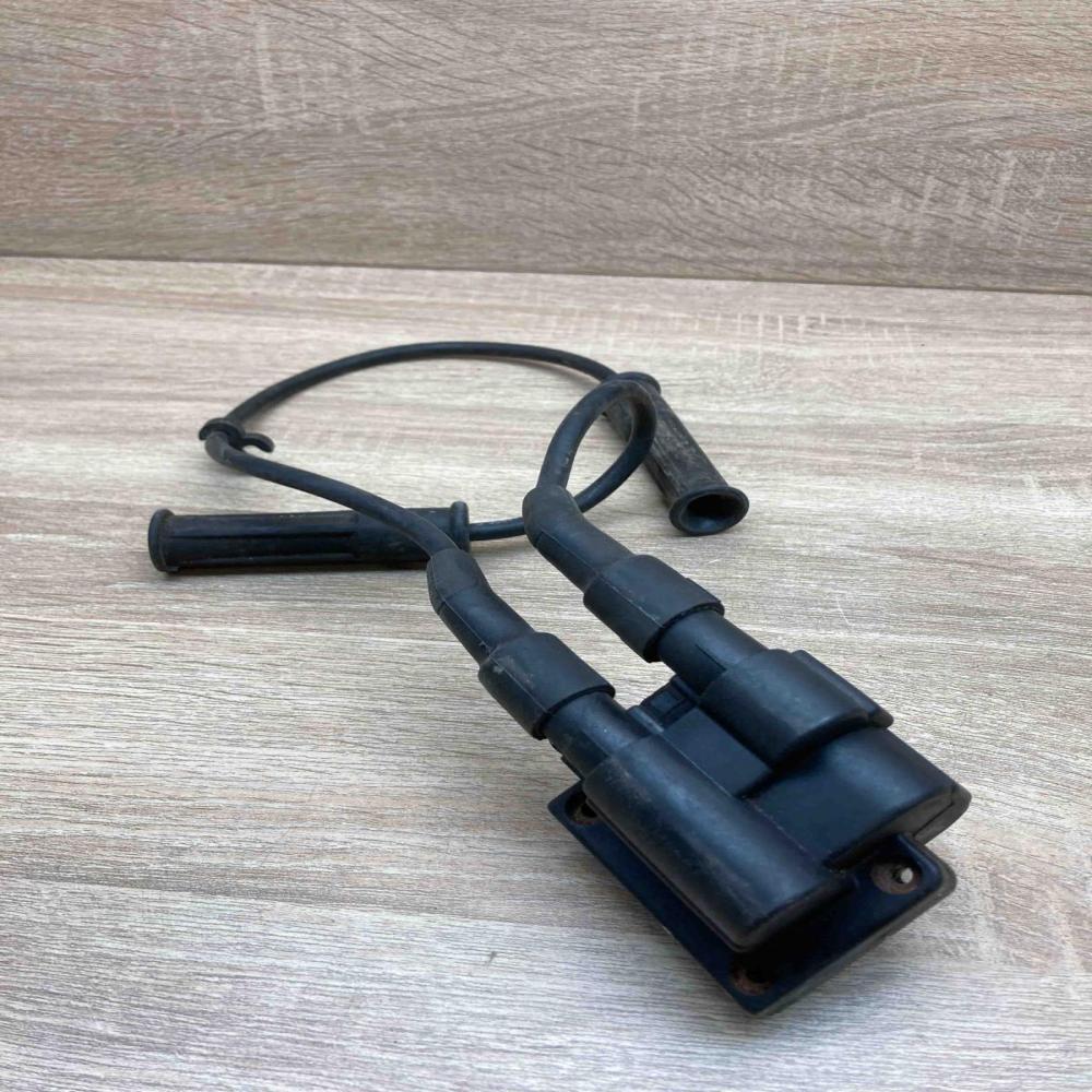 2526114A   High voltage ignition coil Renault Megane I