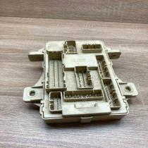 91950 2H500   Fuse module KIA Ceed