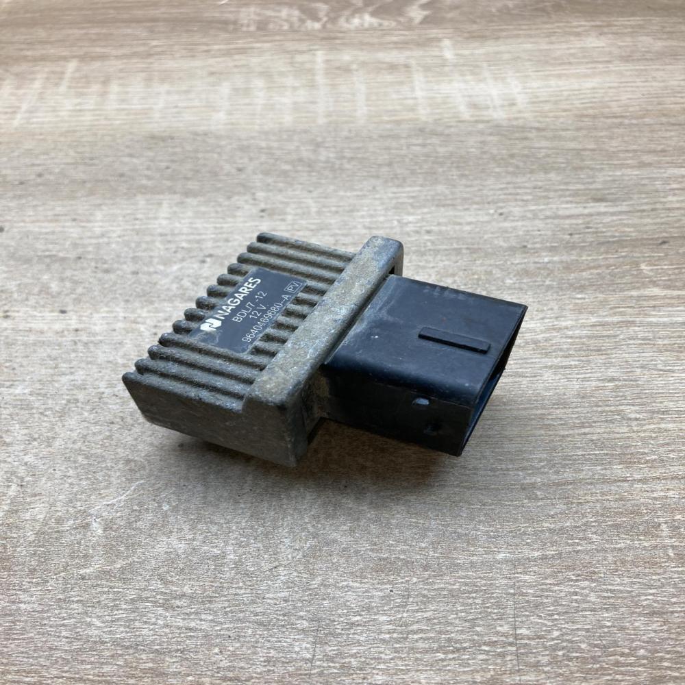 9640469680 9640469680 A  Glow plug pre-heat relay Renault Scenic II -  Grand sce