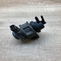 8200575400   Turbo solenoid valve Renault Megane II