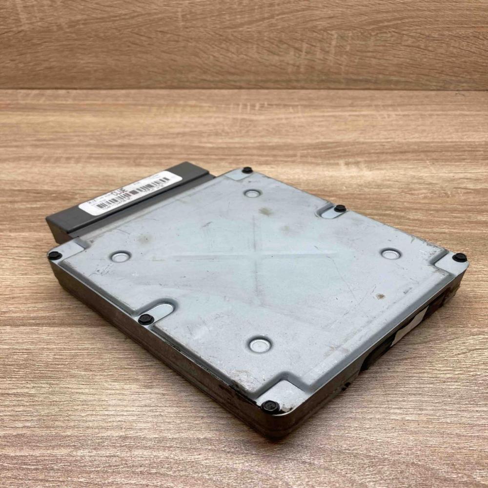 1S4F 12A650 AC CLUE Main Engine control unit/module ECU Ford Focus