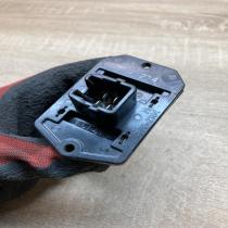 Toyota Yaris   Heater blower motor/fan resistor Toyota Yaris