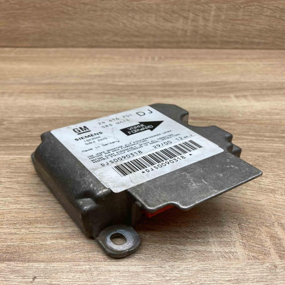 24416701 5WK42975 Used Airbag control unit/module Opel Vectra B