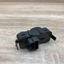 4685317 39754D  Wing mirror switch Chrysler Voyager