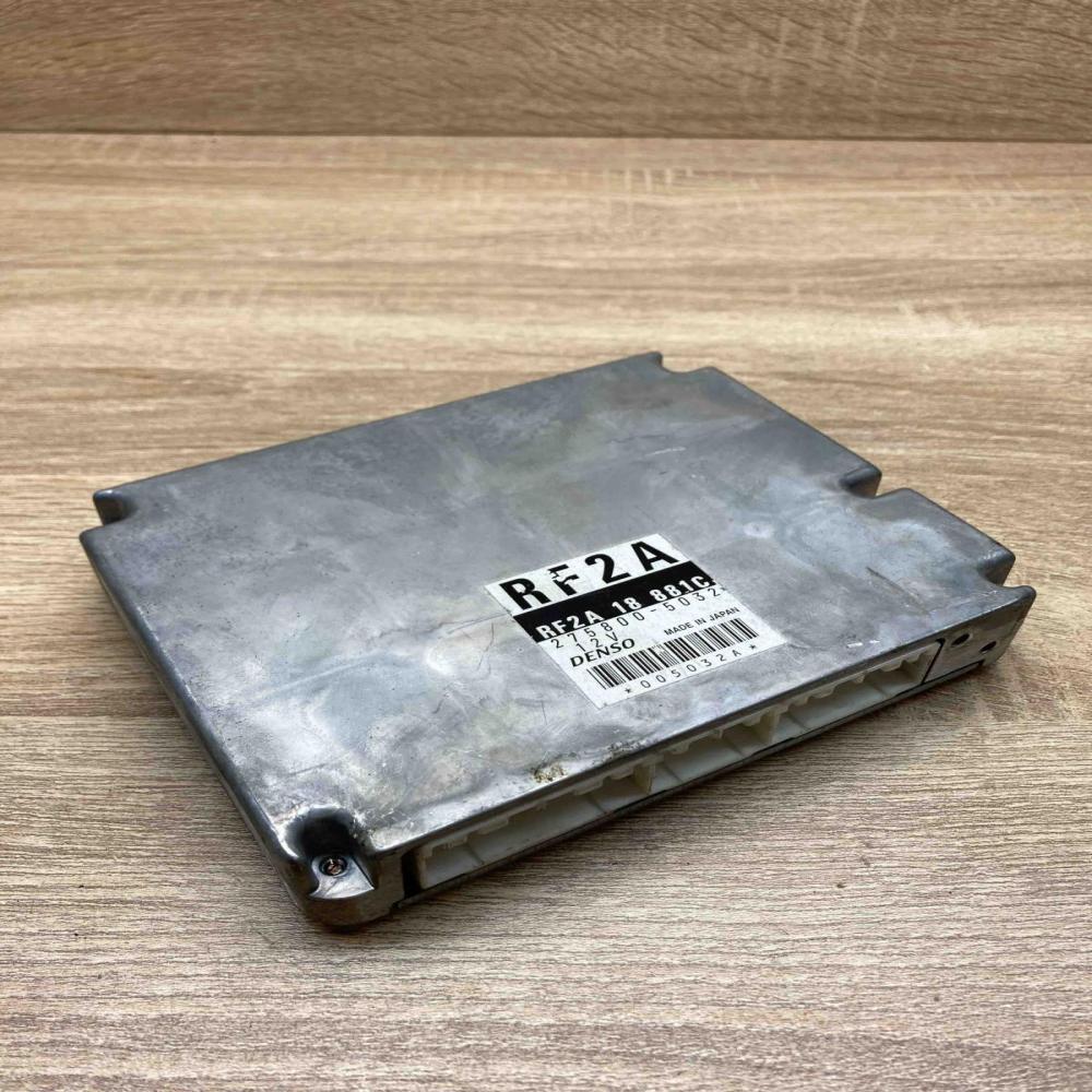 RF2A 18 881C 275800 5032  Engine control unit/module ECU Mazda Premacy