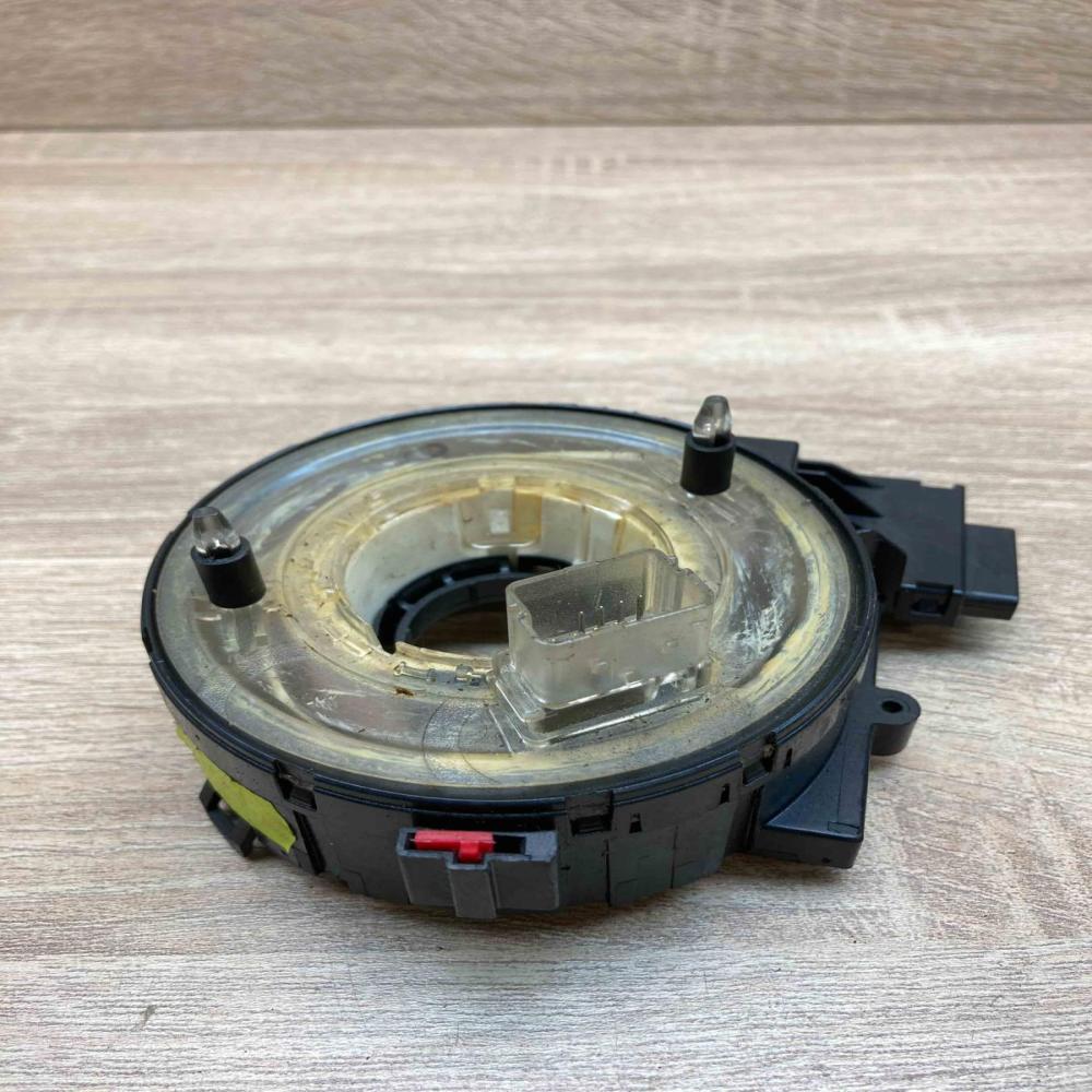 1K0959653C   Airbag slip ring squib (SRS ring) Volkswagen Golf V