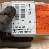 0004460242 0285001105  Airbag control unit/module Mercedes-Benz Vito Viano W638