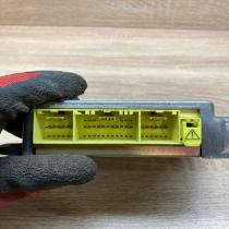 C10057K30A 33218 49  Airbag control unit/module Mazda Premacy