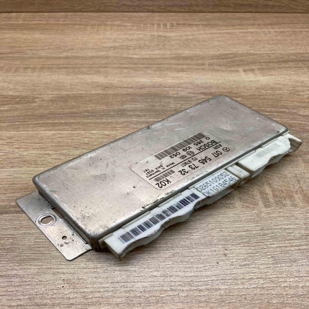 0175457332 0265109052  ABS control unit/module Mercedes-Benz C W202
