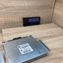 9113348 8ES009479 00  Voltage converter/converter module BMW 1 E81 E87