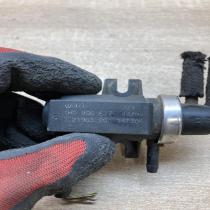 1H0906627 72190320  Turbo solenoid valve Volkswagen Transporter - Caravelle T4