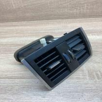 9333675 9207330  Rear air vent grill BMW 4 F36 Gran coupe