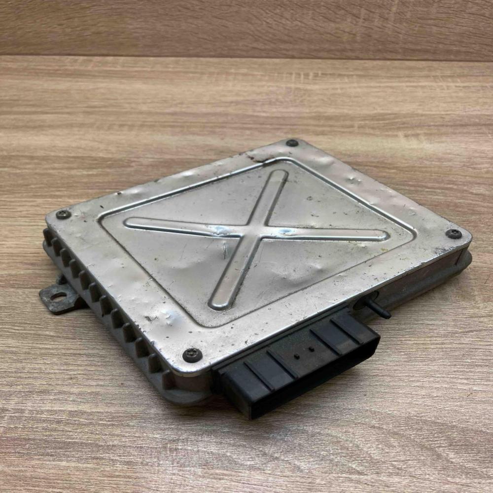 MKC104022E   Engine control unit/module ECU Rover 214 - 216 - 220