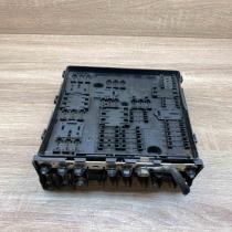 1K0937124P 1418986  Fuse module Volkswagen Touran I