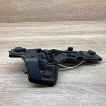 1T0945257D  Headlight Tail light bulb cover holder Volkswagen Touran I