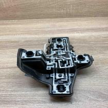 1T0945257D  Headlight Tail light bulb cover holder Volkswagen Touran I