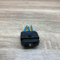 3415 R7K30 3415R7K30 With Plug Electric window control switch Peugeot Partner