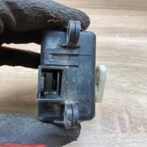 2N43130820 000306  Air flap motor/actuator Subaru Legacy