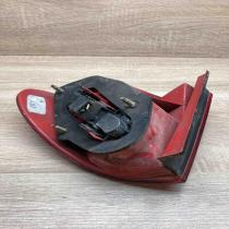 Toyota Avensis Touring Left Side  Tailgate rear/tail lights Toyota Avensis T250