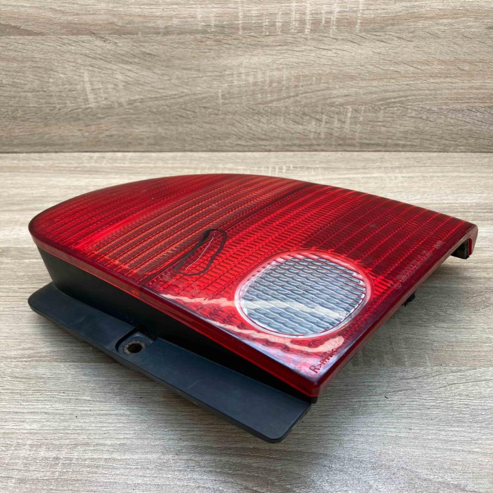 38020748   Tailgate rear/tail lights Volkswagen Lupo
