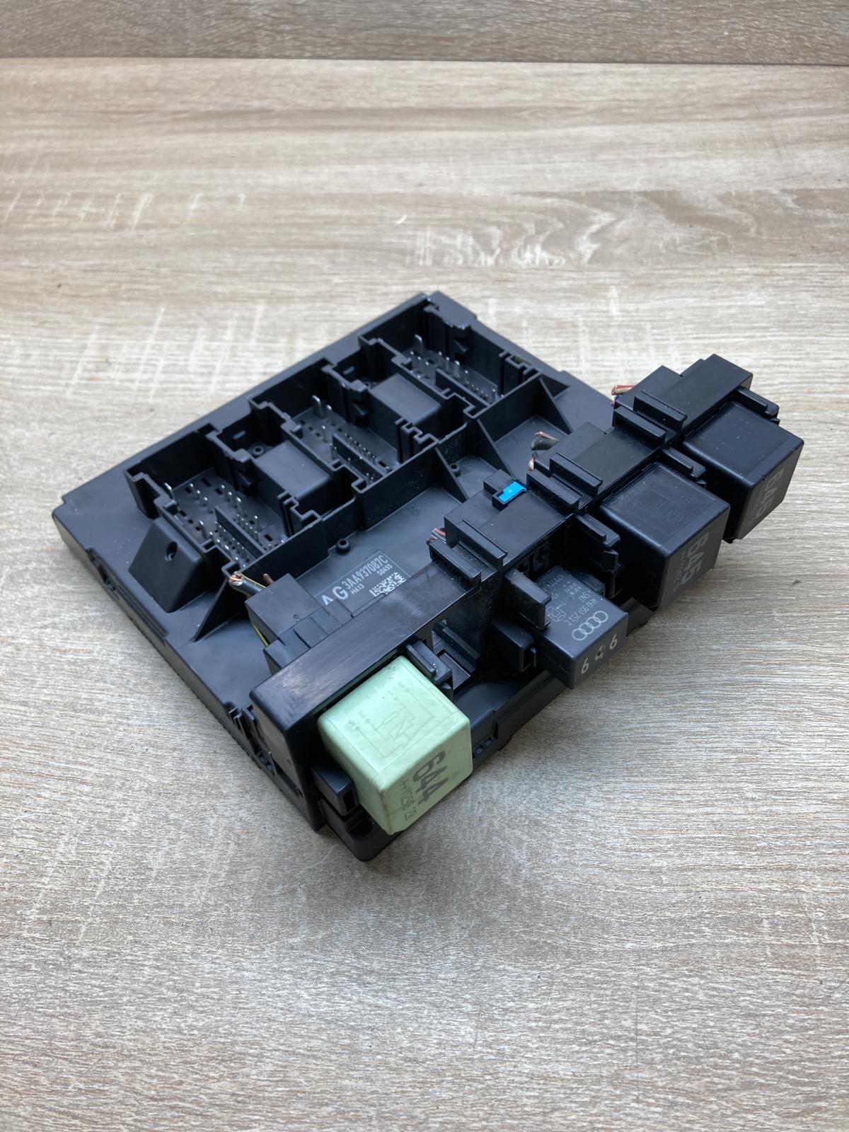 3AA937087C 5WK50447  Comfort/convenience module Volkswagen PASSAT B7