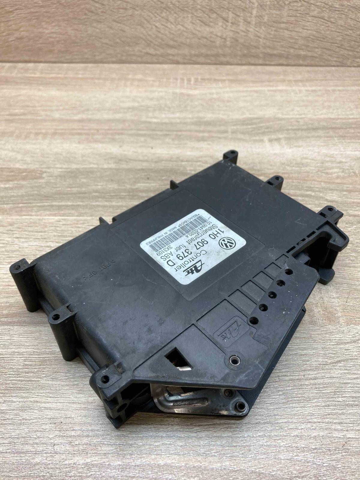 1H0907379D   ABS control unit/module Volkswagen PASSAT B4