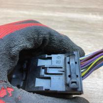 3 1563193 2 0 1563200 1  Plug wire Volkswagen Golf III