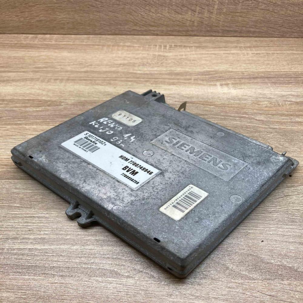 HOM7700749946 7700858259  Engine control unit/module ECU Renault Clio I