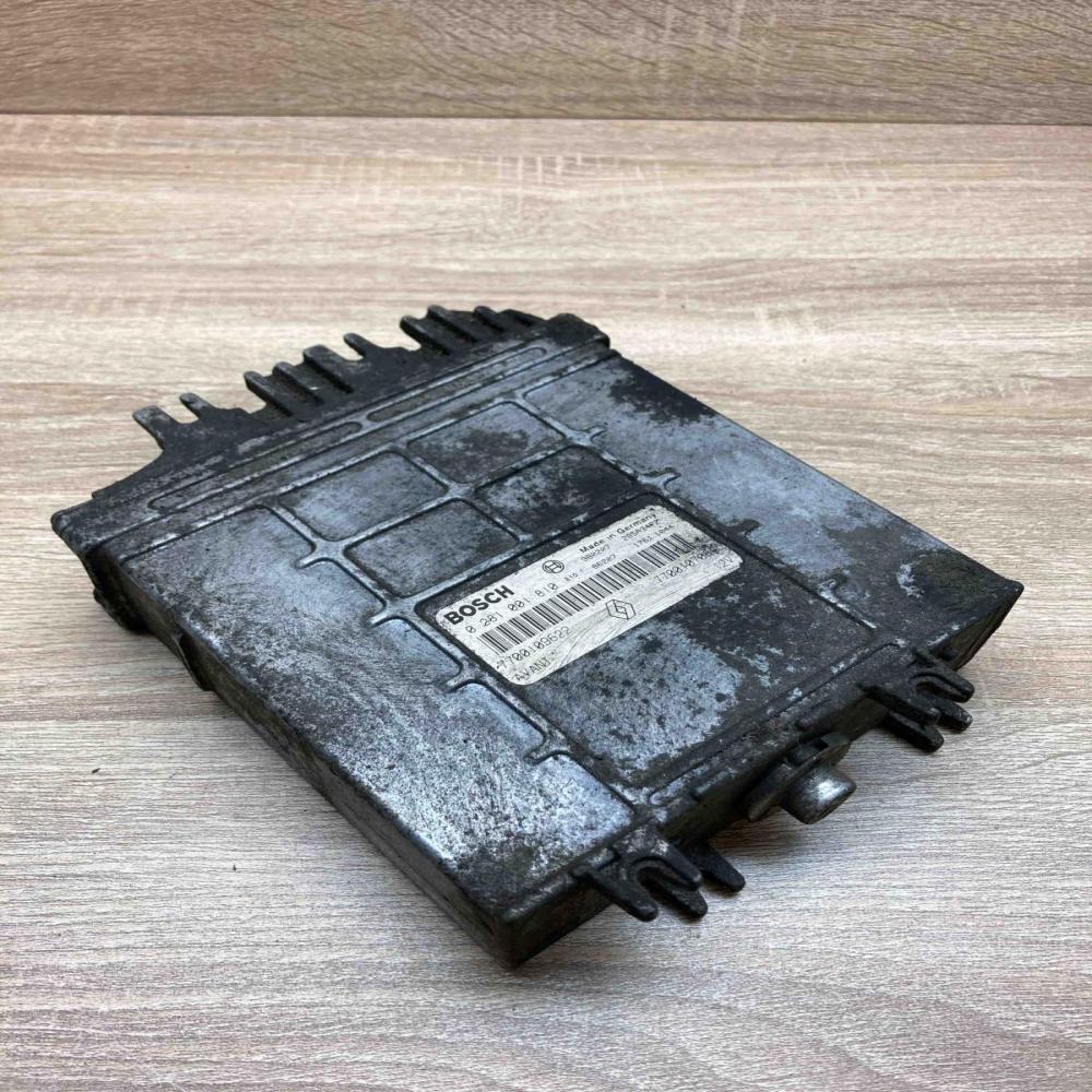 7700109622 0281001810  Engine control unit/module ECU Renault Megane I