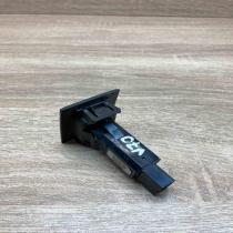 30710106 10W032  Hazard light switch Volvo S80