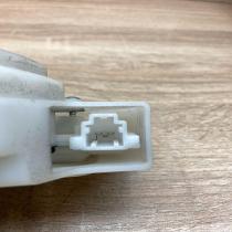 0007338   Front door check strap stopper Honda Civic