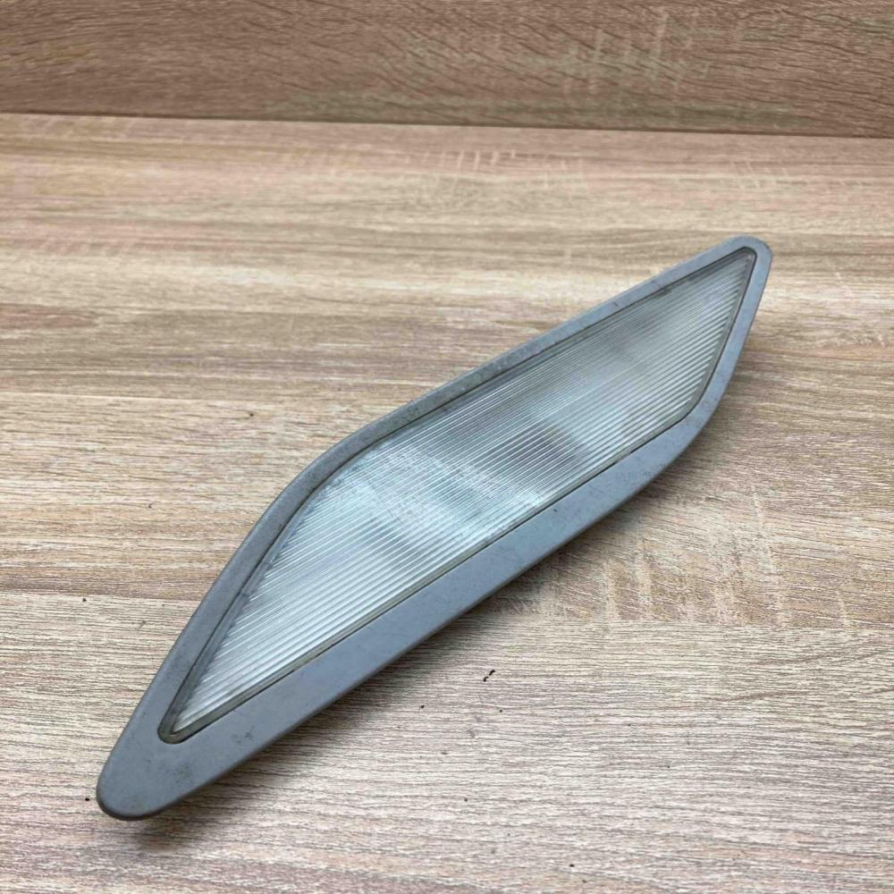 8363607   Rear seat light BMW 5 E39