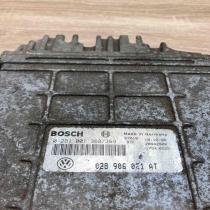 028906021AT 0281001368  Engine control unit/module ECU Volkswagen PASSAT B4