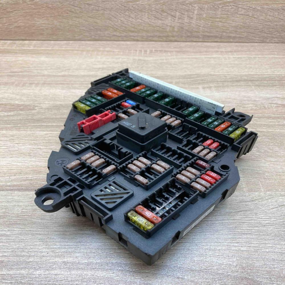 9234423 9234423 01 Used Fuse module BMW 5 F10 F11