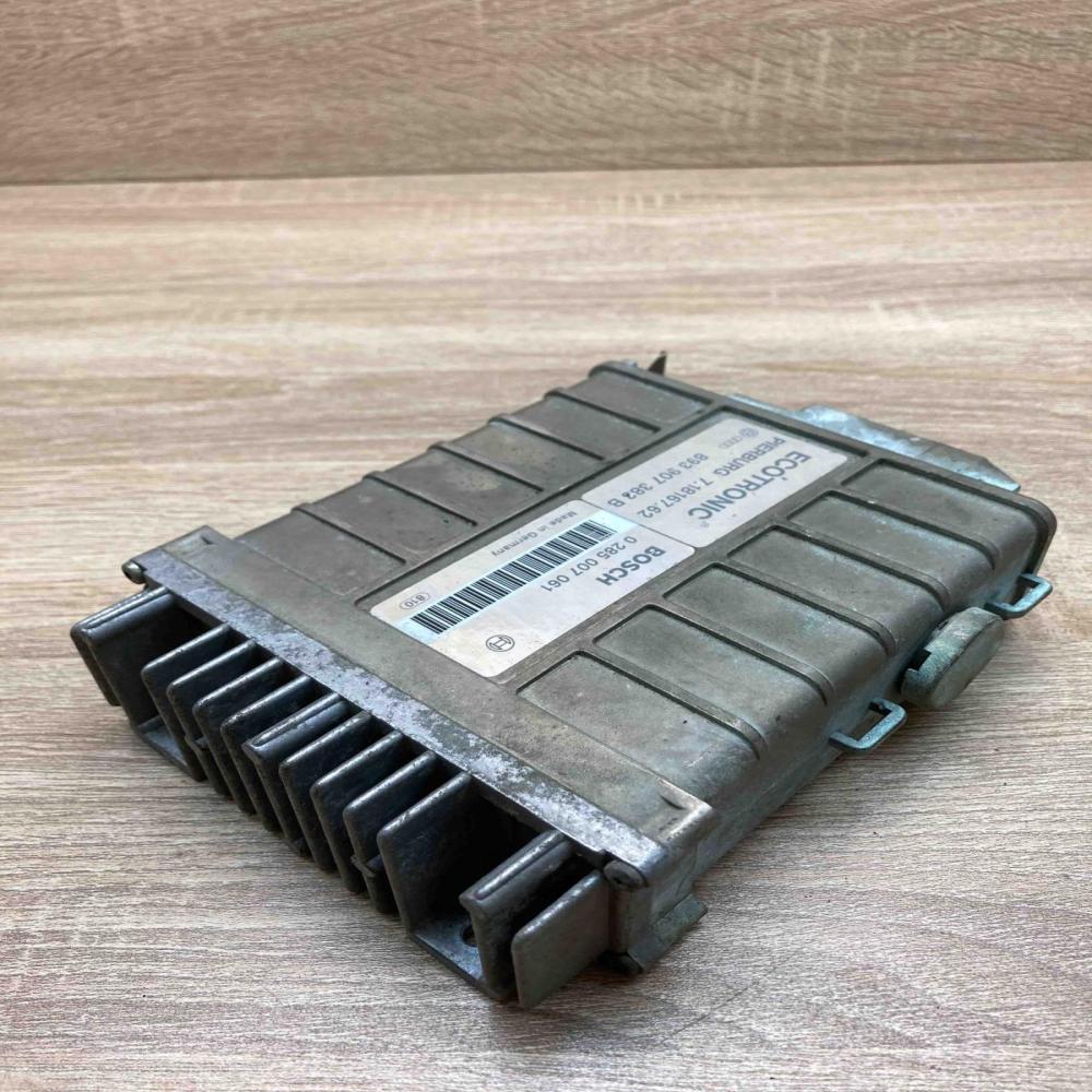 893907383B 0285007061 Main  Engine control unit/module ECU Audi 80 90 B3