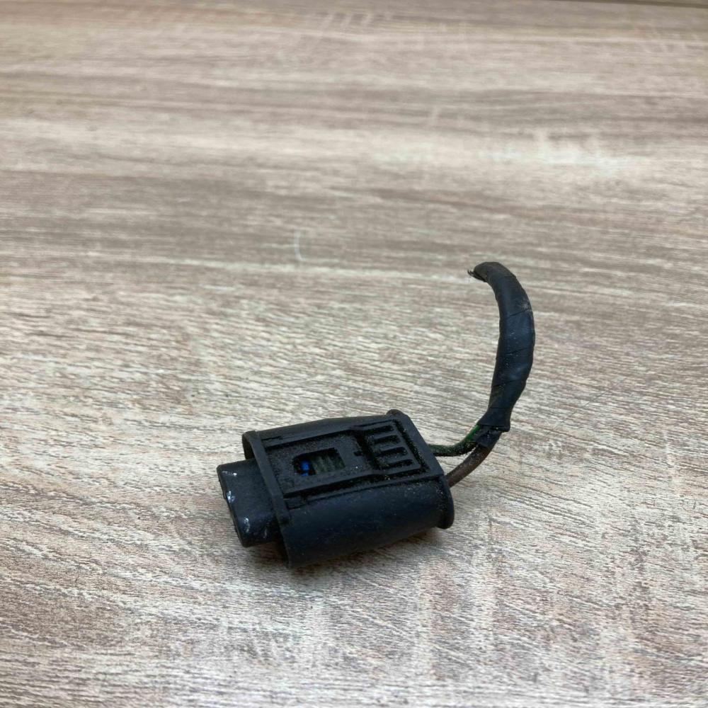 965574 1 2PIN Black  Plug wire BMW 3 E46