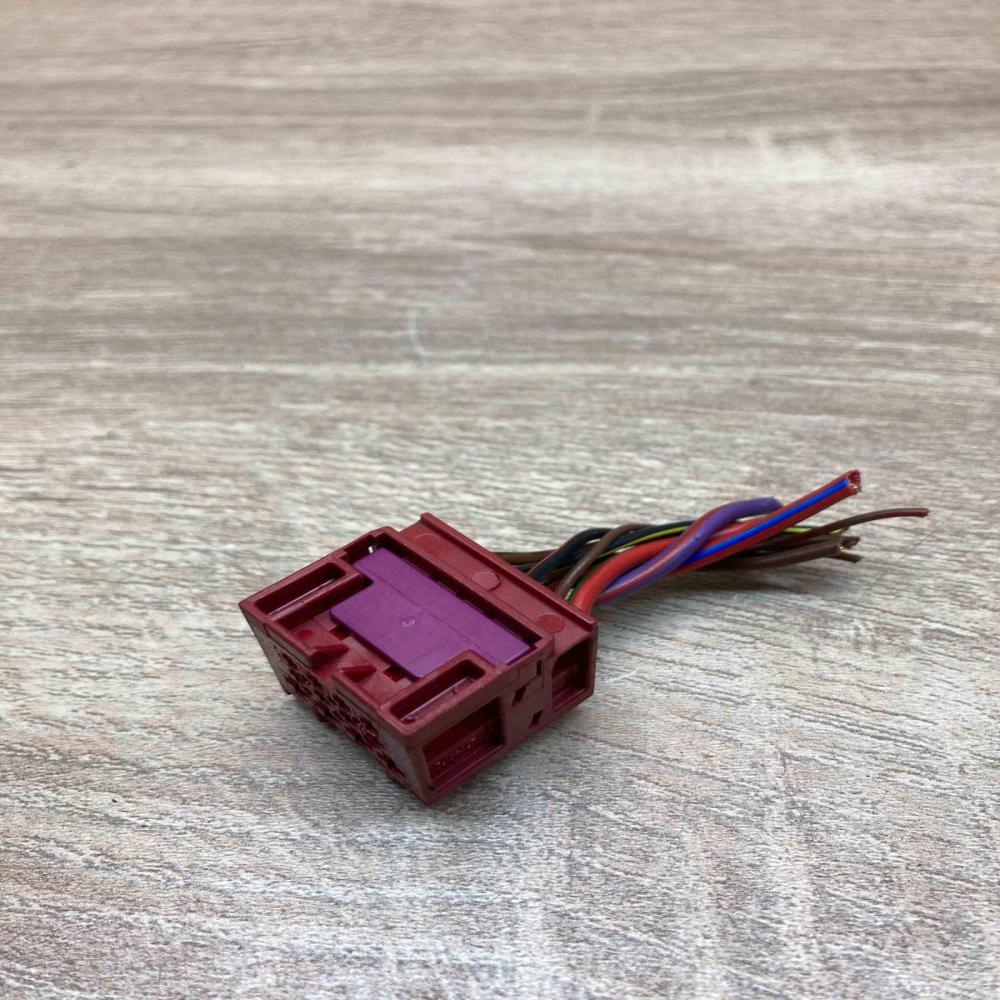 A0275451726   Plug wire Mercedes-Benz GL X164