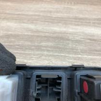 73312 62J10   Headlight level height control switch Suzuki Swift
