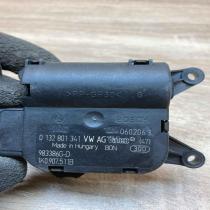 1K0907511B 0132801341  Air flap motor/actuator Audi A3 S3 8P